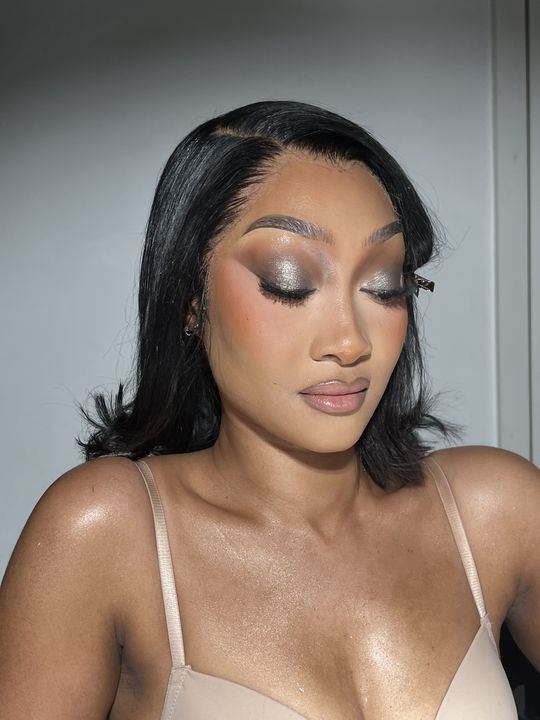 Occasional makeup